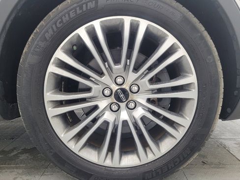 Used 2016 Lincoln MKX Reserve w/ Technology Package image 31