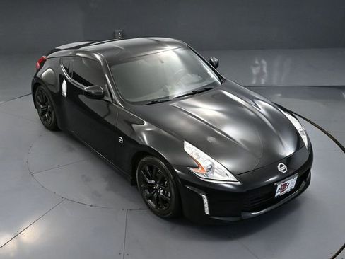 Used 2016 Nissan 370Z Coupe image 44