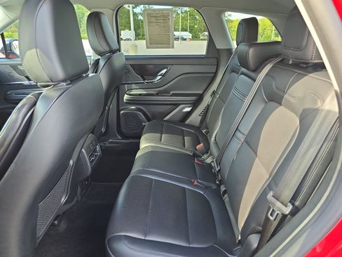 Certified 2022 Lincoln Corsair AWD w/ Equipment Group 101A image 13