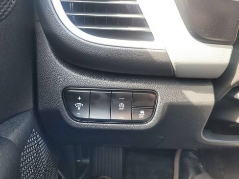 Certified 2021 Kia Seltos LX AWD/4WD image 33