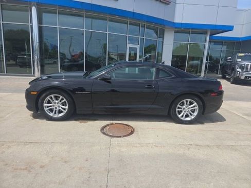 Used 2014 Chevrolet Camaro LS RWD image 9