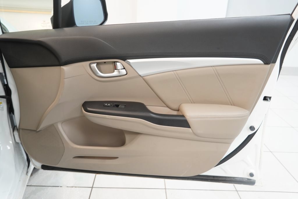 Used 2013 Honda Civic EX-L image 30