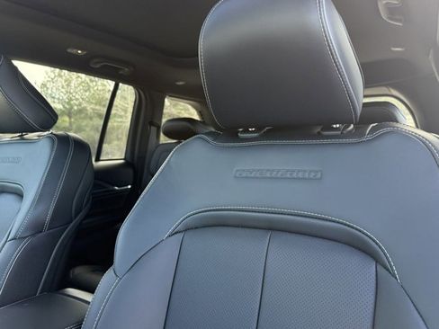 New 2025 Jeep Grand Cherokee Overland AWD/4WD image 23