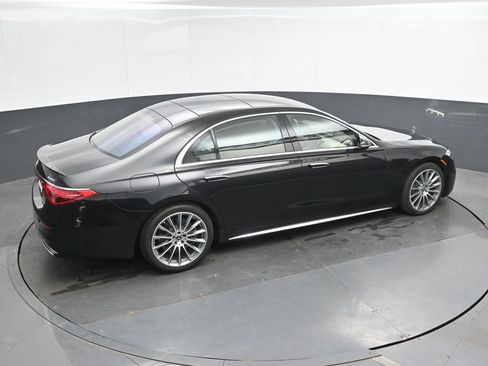 Used 2022 Mercedes-Benz S 580 4MATIC Sedan image 32