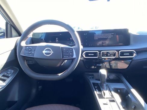 New 2026 Nissan Sentra SR w/ Floor Mat Package image 11