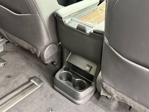 Used 2026 Toyota Sienna Limited AWD/4WD image 20
