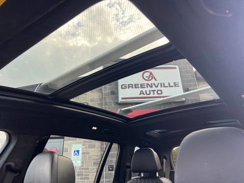 Used 2022 BMW X7 xDrive40i w/ M Sport Package image 26