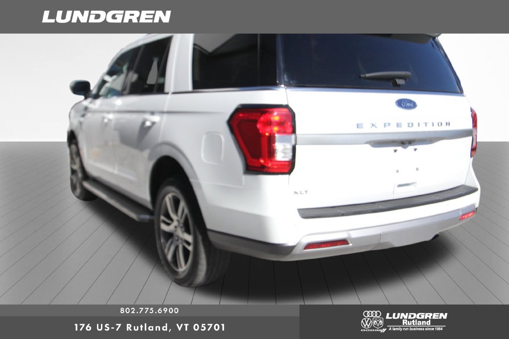 Used 2023 Ford Expedition XLT AWD/4WD image 32