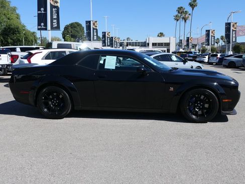 Used 2023 Dodge Challenger R/T Scat Pack RWD image 3