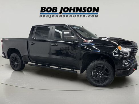 Certified 2022 Chevrolet Silverado 1500 LT Trail Boss image 1