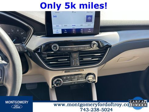 Used 2021 Ford Escape SE w/ Convenience Package image 24