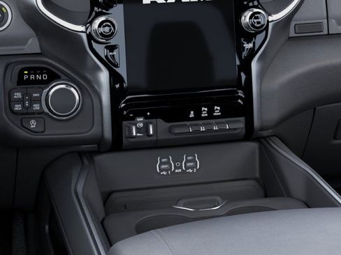New 2026 RAM 1500 4x4 Crew Cab image 25