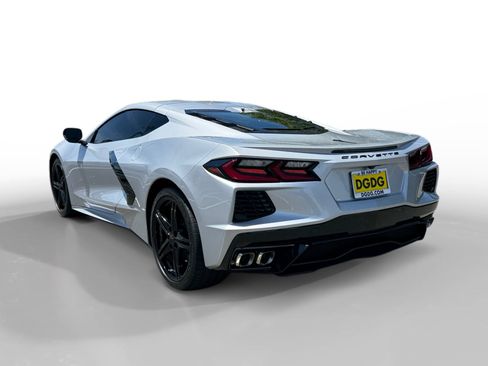 Used 2026 Chevrolet Corvette Stingray Coupe w/ 1LT RWD image 3