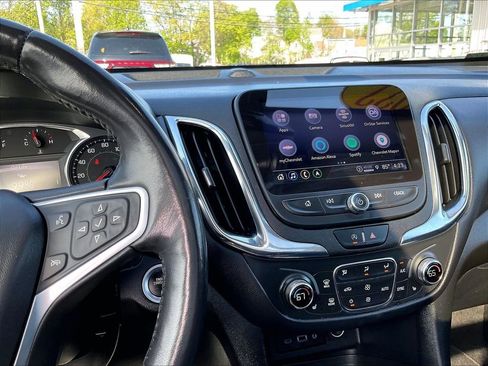 Used 2022 Chevrolet Equinox LT AWD/4WD image 17