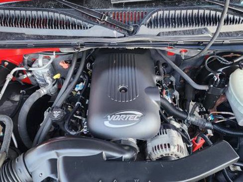 Used 2003 Chevrolet Avalanche 4x4 w/ Suspension Package, Off-Road image 26