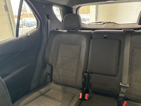 Used 2022 Chevrolet Equinox LT image 14