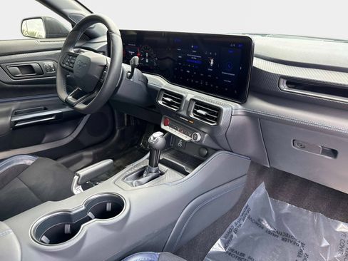 Used 2024 Ford Mustang Dark Horse image 28