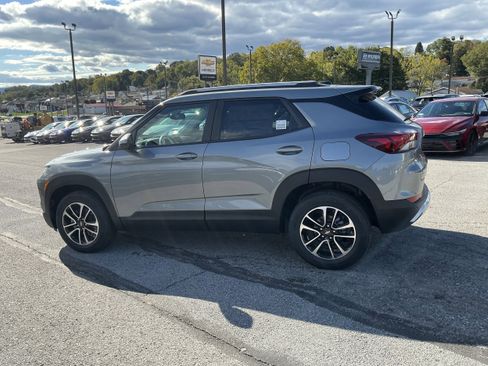 New 2026 Chevrolet TrailBlazer LT w/ Convenience Package image 7