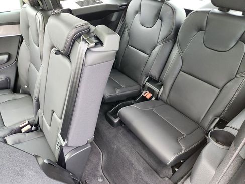 New 2026 Volvo XC90 B6 Ultra w/ Protection Package AWD/4WD image 12
