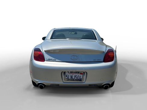 Used 2005 Lexus SC 430 Convertible w/ Preferred Accessory Pkg RWD image 4