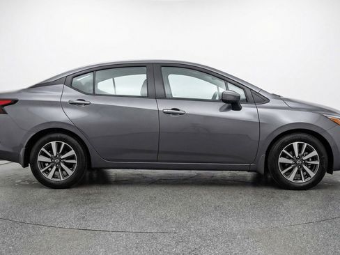Used 2025 Nissan Versa SV image 11