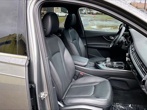 Used 2017 Audi Q7 3.0T Premium Plus image 10
