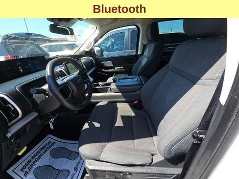 Used 2025 Ford Expedition Max Active AWD/4WD image 10