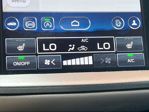 Used 2025 Subaru Outback Wilderness AWD/4WD image 20