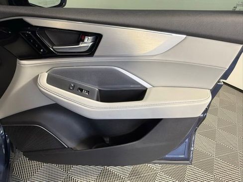 Used 2025 Acura MDX w/ Technology Package image 51