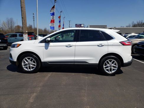 Used 2023 Ford Edge SEL w/ Convenience Package image 9