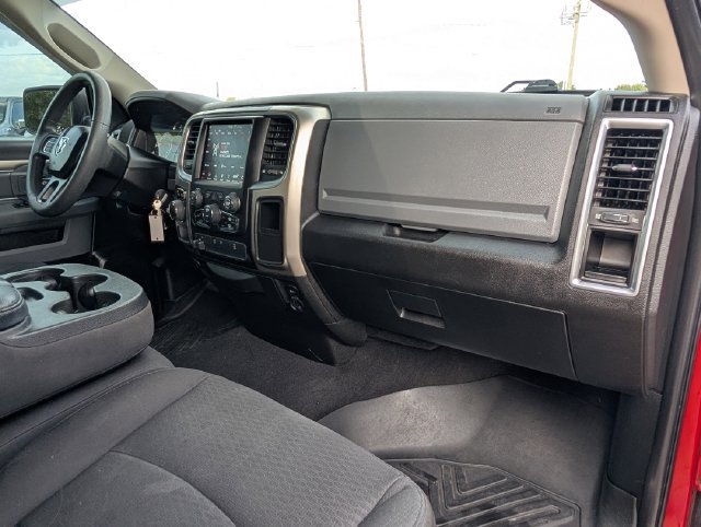 Used 2019 RAM 1500 Warlock RWD image 31