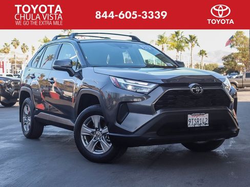 Certified 2025 Toyota RAV4 LE image 1