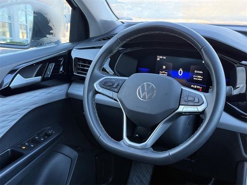 Used 2023 Volkswagen Taos S image 14