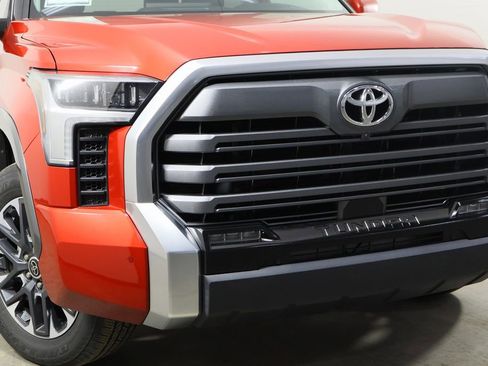 Used 2022 Toyota Tundra Limited RWD image 43