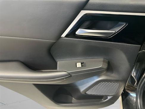 Used 2022 Mitsubishi Outlander SE FWD image 14