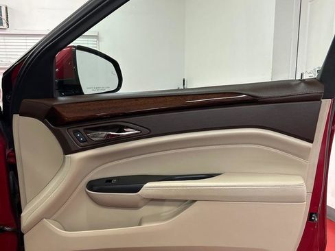 Used 2016 Cadillac SRX Luxury w/ Driver Awareness Package FWD image 20