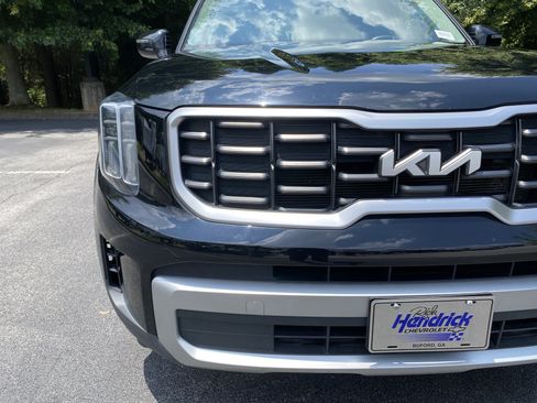 Used 2023 Kia Telluride S AWD/4WD image 14