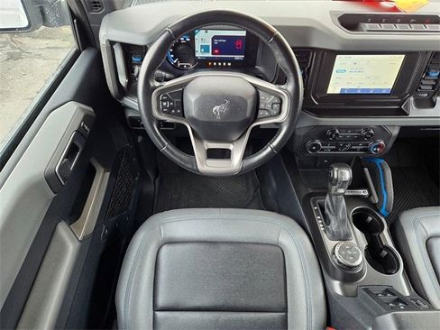 Certified 2023 Ford Bronco Black Diamond w/ Sasquatch Package image 8