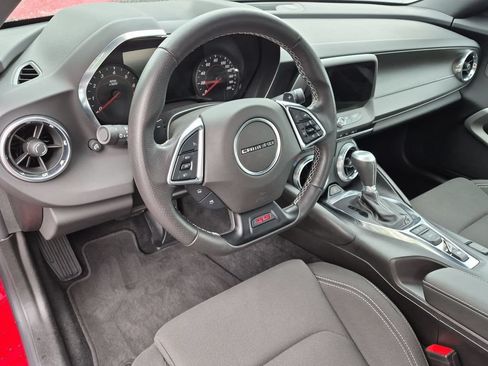 Used 2021 Chevrolet Camaro SS RWD image 10