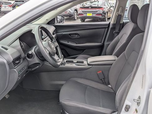 Certified 2024 Nissan Sentra S FWD image 14