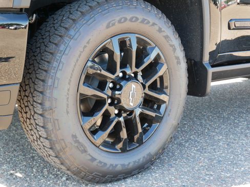 New 2026 Chevrolet Silverado 3500 High Country w/ High Country Premium Package image 9