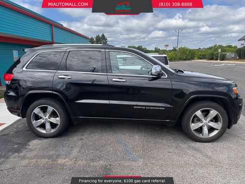 Used 2014 Jeep Grand Cherokee Overland AWD/4WD image 4