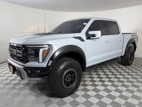 Used 2025 Ford F150 Raptor AWD/4WD image 3
