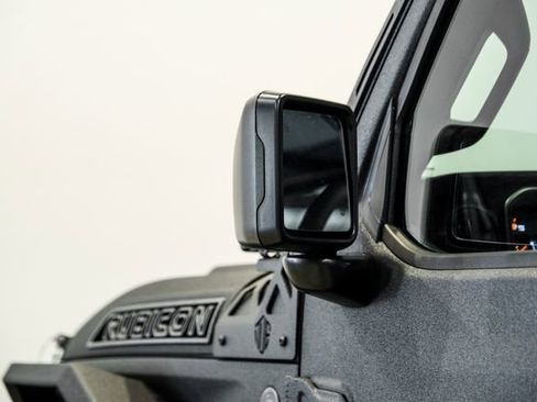 Used 2025 Jeep Gladiator Rubicon w/ Safety Group AWD/4WD image 49