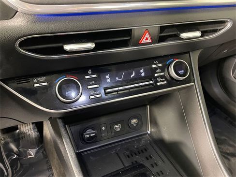 Used 2023 Hyundai Sonata Limited w/ Cargo Package image 8