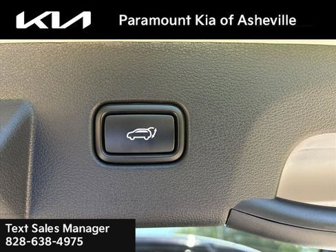 Used 2025 Kia Sportage EX w/ EX Premium Package AWD/4WD image 28