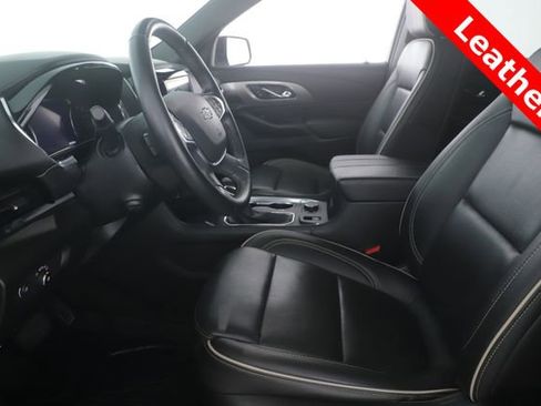 Used 2023 Chevrolet Traverse Premier w/ Redline Edition AWD/4WD image 16