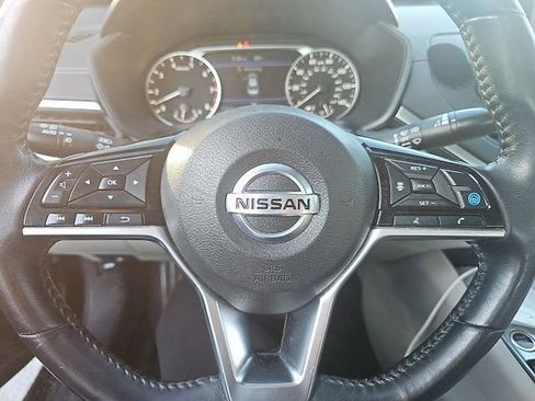 Used 2020 Nissan Altima 2.5 SV FWD image 6