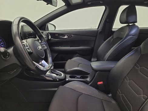 Used 2021 Kia Forte GT-Line w/ GT-Line Premium Package image 17