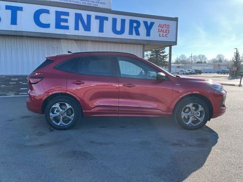 Used 2024 Ford Escape ST-Line AWD/4WD image 16